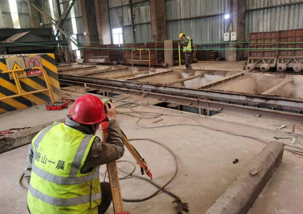 Elevation measurement of the sinter machine middle track