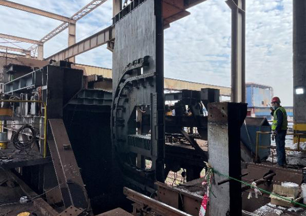 Installation of sinter machine tail bend track