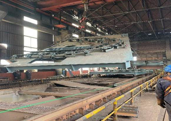 Installation of sinter machine tail bend track